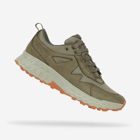 Sport Style Sneaker Free Ride AT185...